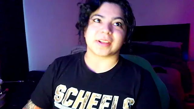 kimmiakiss22 online show from November 29, 10:02 pm