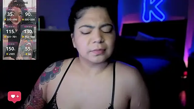 kimmiakiss22 online show from July 31, 1:27 am