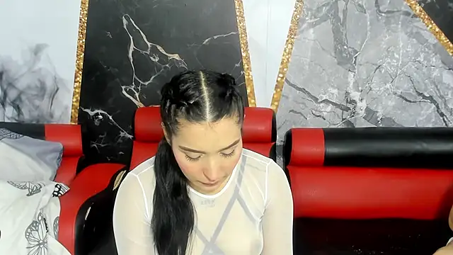 Snapshot of hot-threesome chatting on October 14, 3:13 pm hot-threesome online show from October 14, 3:13 pm