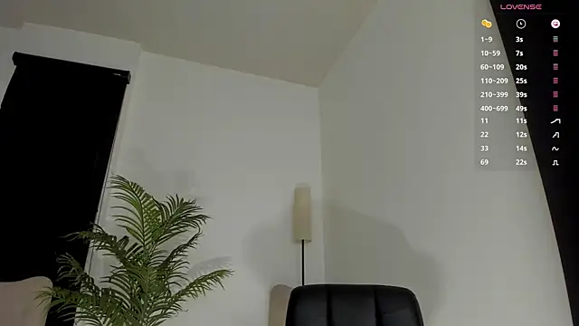 KendallRiseX online show from February 12, 12:12 pm