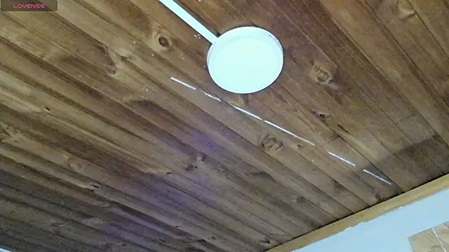 natasha logan  online show from September 16, 4:13 am