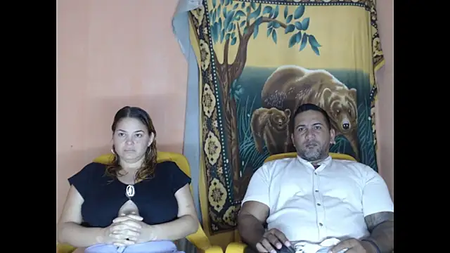 Snapshot of lover_1994 chatting on June 24, 12:37 pm lover 1994 online show from June 24, 12:37 pm