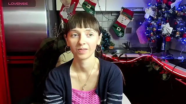 TayanaJons online show from December 20, 10:49 am