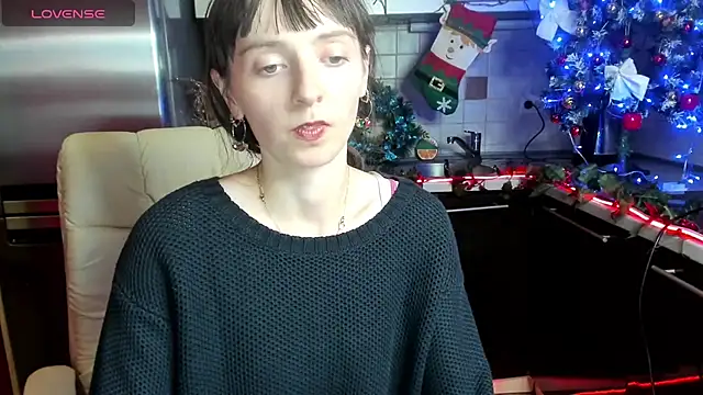 TayanaJons online show from December 29, 2:10 pm