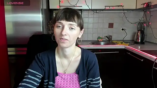 TayanaJons online show from January 9, 11:03 am