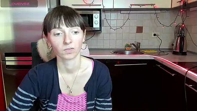 TayanaJons online show from January 19, 10:50 am