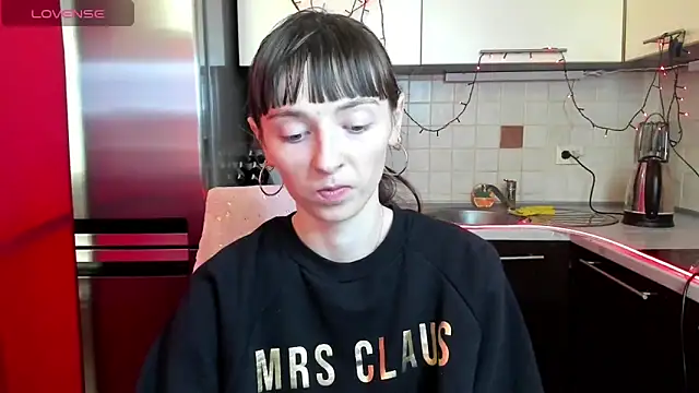 TayanaJons online show from February 10, 7:47 am