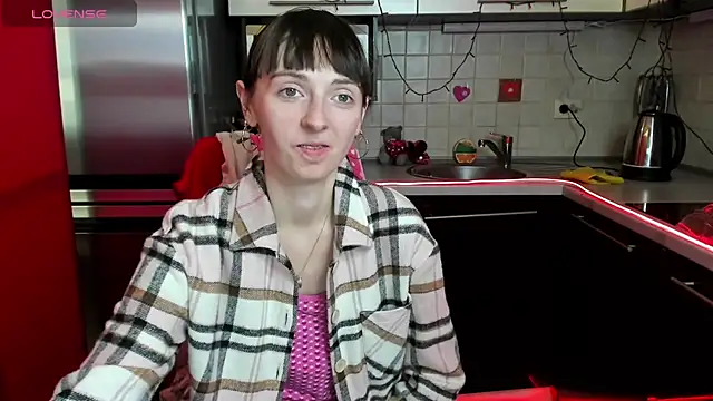 TayanaJons online show from February 21, 10:50 am