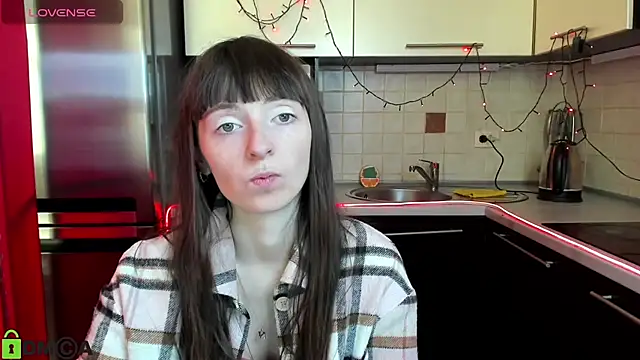 TayanaJons online show from March 6, 7:57 am