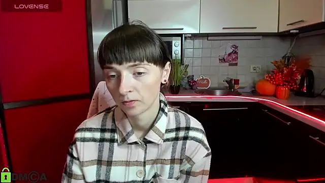 TayanaJons online show from December 2, 8:08 am