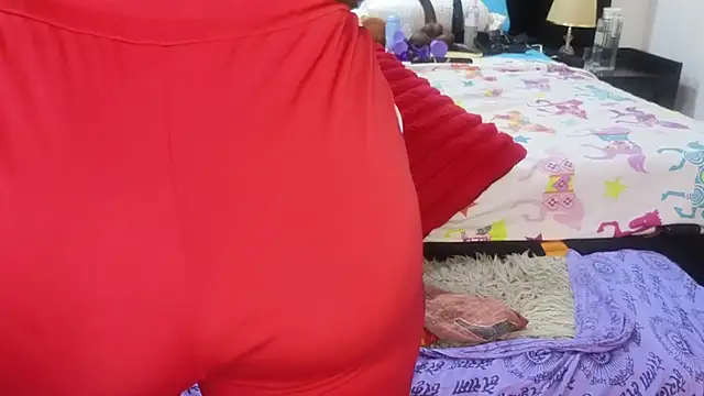 Snapshot of Sexy_sharntel chatting on February 26, 12:03 pm Sexy sharntel online show from February 26, 12:03 pm