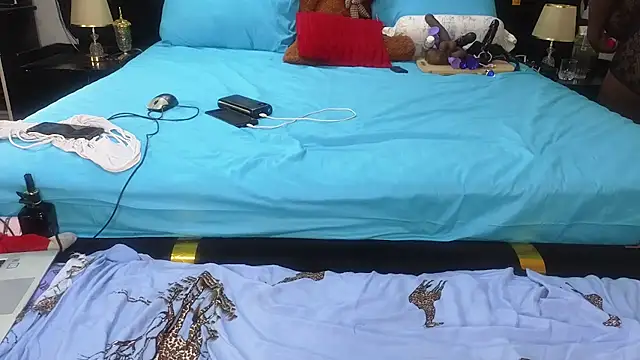 Snapshot of Sexy_sharntel chatting on March 9, 8:29 am Sexy sharntel online show from March 9, 8:29 am