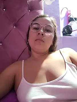 selena gomez2 online show from October 29, 2:25 am