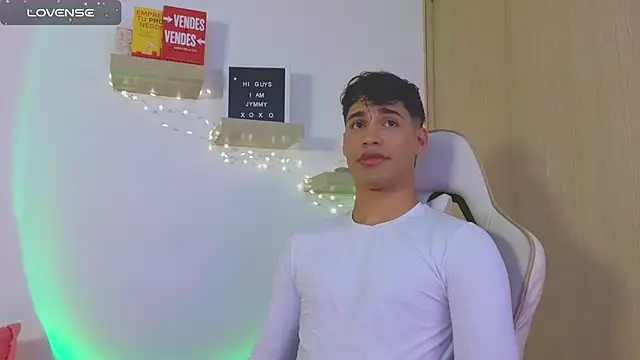 Jimmy Leeh  online show from January 13, 11:27 pm