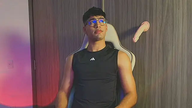 Jimmy Leeh  online show from October 26, 3:12 am