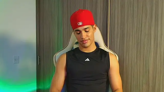 Jimmy Leeh  online show from November 10, 4:22 am