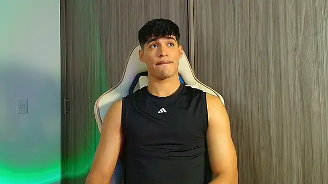 Jimmy Leeh  online show from November 20, 3:50 am