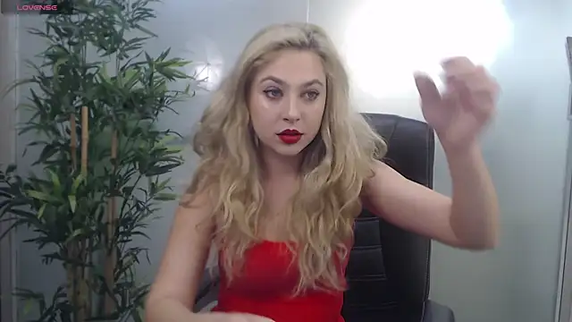 AvaBlue  online show from December 2, 7:14 am