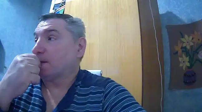 Snapshot of GYurmoka70 chatting on January 12, 9:51 pm GYurmoka70 online show from January 12, 9:51 pm