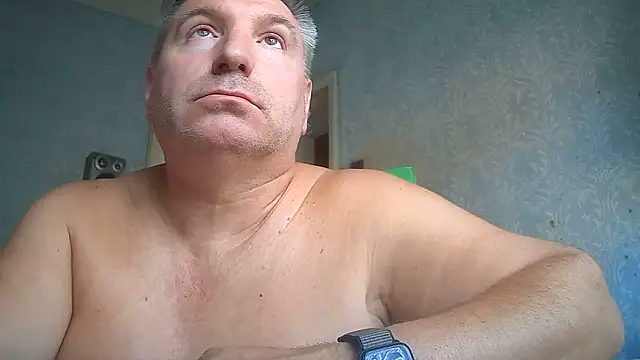 Snapshot of GYurmoka70 chatting on September 9, 3:44 pm GYurmoka70 online show from September 9, 3:44 pm