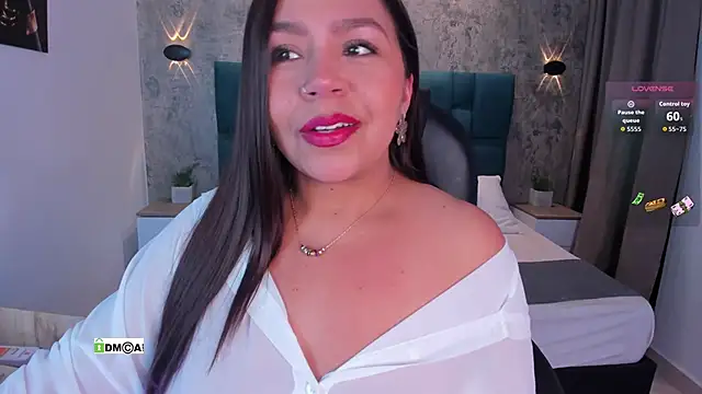 Snapshot of Catilica__sweetx chatting on November 6, 9:05 pm Catilica sweetx online show from November 6, 9:05 pm