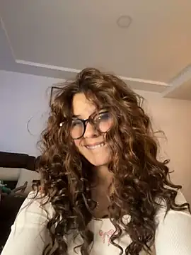 Snapshot of crystal_bunny7 chatting on January 5, 10:40 pm crystal bunny7 online show from January 5, 10:40 pm