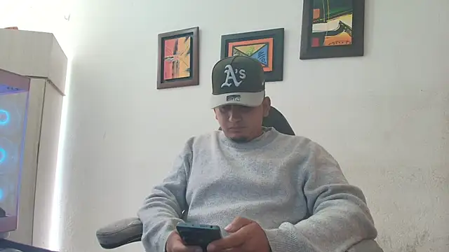 myke andrade online show from December 14, 2:00 pm