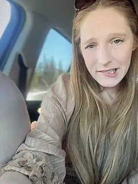Snapshot of GoldenFlameGoddess chatting on March 7, 7:05 pm GoldenFlameGoddess online show from March 7, 7:05 pm