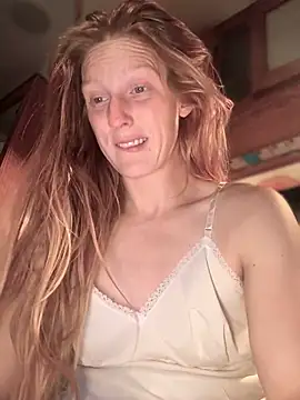 Snapshot of GoldenFlameGoddess chatting on March 11, 2:10 am GoldenFlameGoddess online show from March 11, 2:10 am