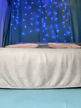 Snapshot of Love_Lysa_ chatting on September 24, 2:15 am Love Lysa online show from September 24, 2:15 am