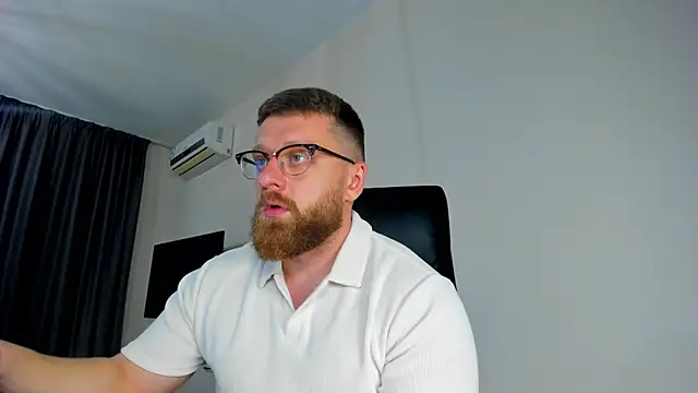Findom guy online show from May 1, 5:39 pm