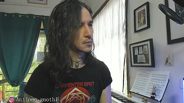 Antinoo Gnothi online show from December 2, 12:40 pm