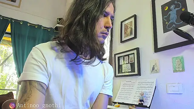 Antinoo Gnothi online show from December 8, 6:50 pm