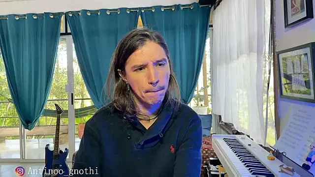 Antinoo Gnothi online show from December 9, 5:19 pm