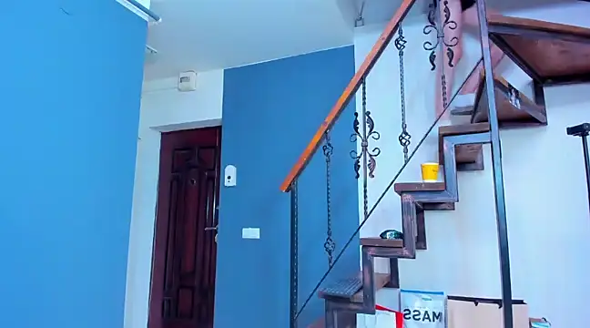 Snapshot of andboyfor6 chatting on February 6, 6:02 pm andboyfor6 online show from February 6, 6:02 pm