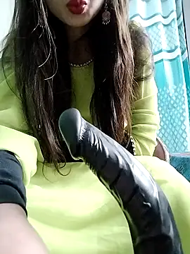 Noor Darliing online show from February 5, 3:09 pm