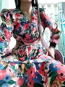 Noor Darliing online show from March 6, 9:42 pm