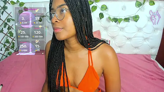 Andrea Williams24 online show from November 14, 3:44 pm