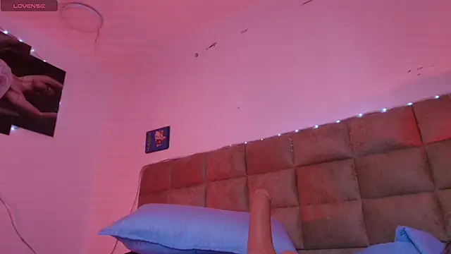  sex mia online show from September 13, 7:13 pm