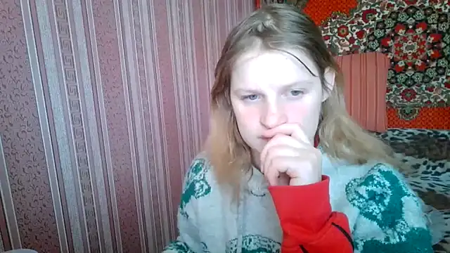 Kathlyn  Heath online show from February 6, 1:58 pm