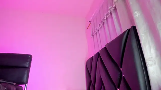 stephany doll  online show from May 1, 9:03 am