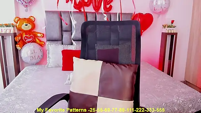 michacosio online show from September 18, 7:05 pm