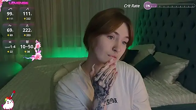 Snapshot of _Chlo__e chatting on January 29, 10:11 pm Chlo e online show from January 29, 10:11 pm