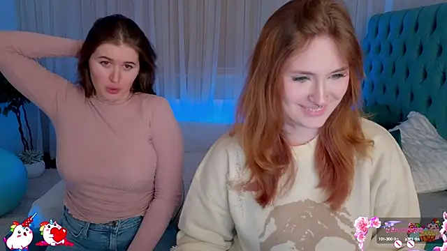 Snapshot of _Chlo__e chatting on March 21, 11:23 pm Chlo e online show from March 21, 11:23 pm