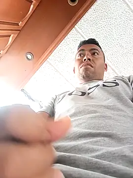 Diego leon27 online show from September 26, 4:33 pm