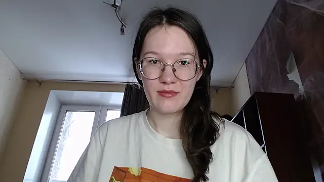 Snapshot of MiriamOr chatting on January 24, 7:30 am MiriamOr online show from January 24, 7:30 am