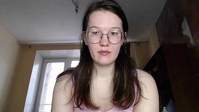 Snapshot of MiriamOr chatting on January 31, 7:18 am MiriamOr online show from January 31, 7:18 am