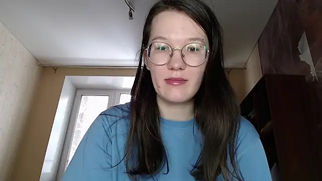 Snapshot of MiriamOr chatting on February 5, 7:18 am MiriamOr online show from February 5, 7:18 am