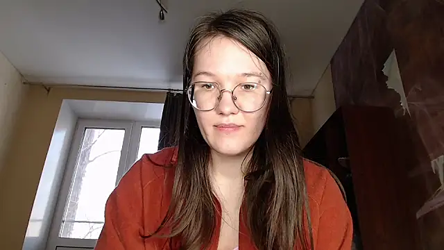 Snapshot of MiriamOr chatting on February 13, 10:23 am MiriamOr online show from February 13, 10:23 am