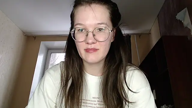 Snapshot of MiriamOr chatting on February 26, 1:30 pm MiriamOr online show from February 26, 1:30 pm